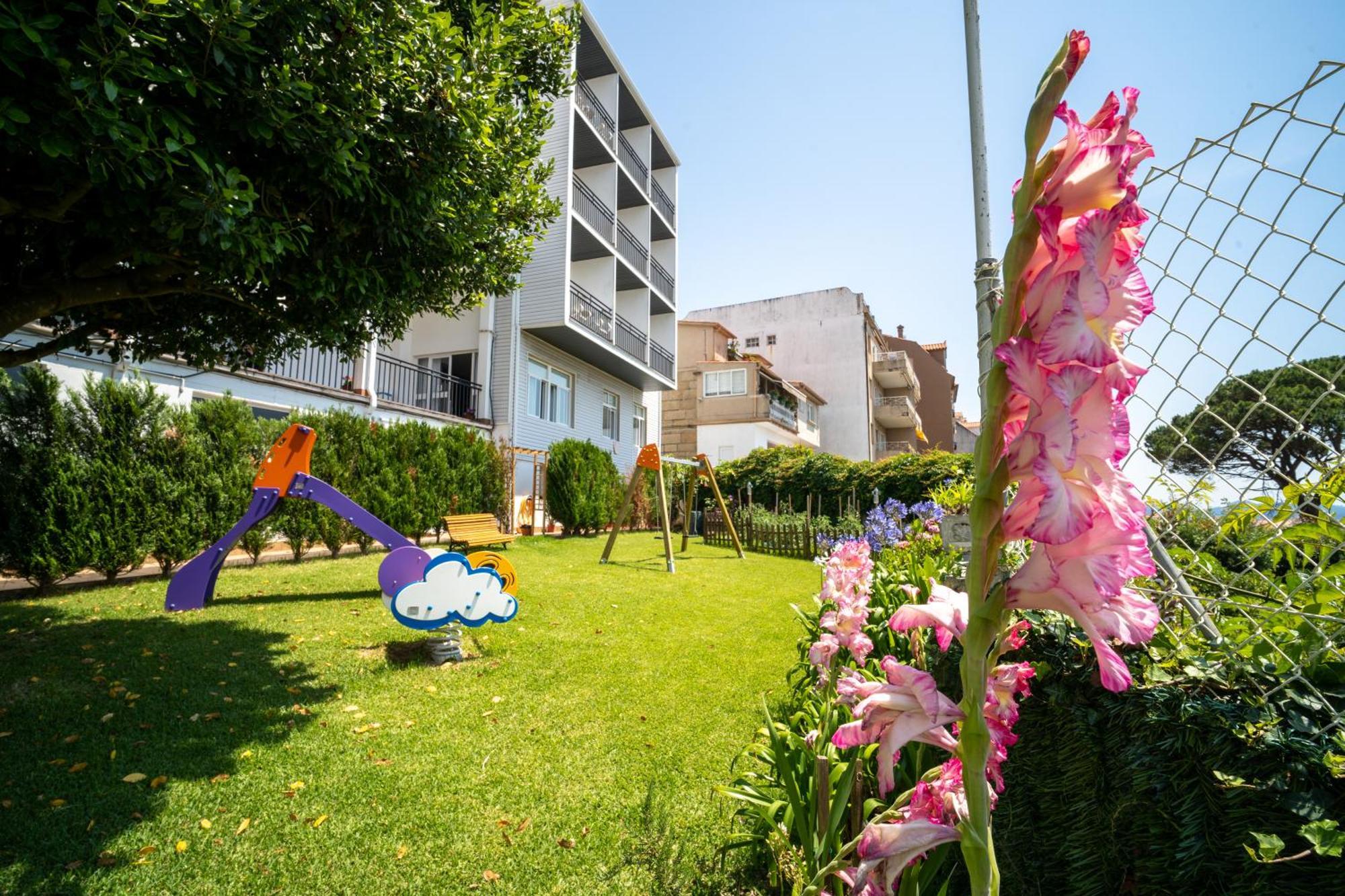 Hotel La Terraza Sanxenxo Esterno foto