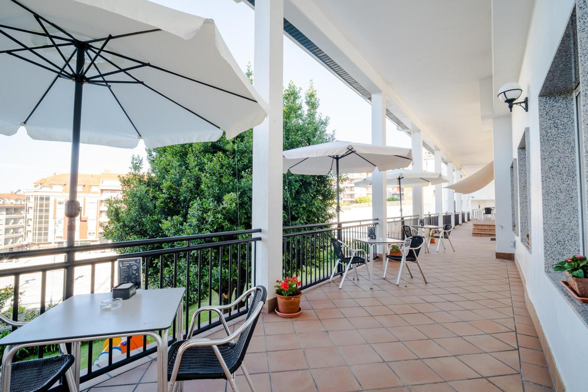Hotel La Terraza Sanxenxo Esterno foto